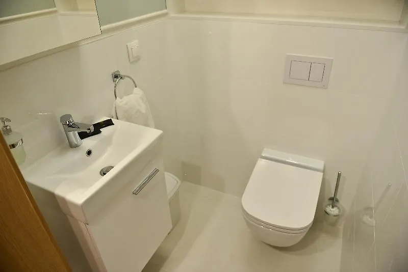 La Gioia Elegant Spacious Apartment Kraków